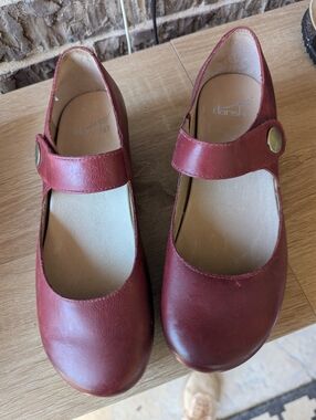 Dansko Beatrice Red Leather Mary Jane Women’s EU 38 US 7.5-8 Comfort